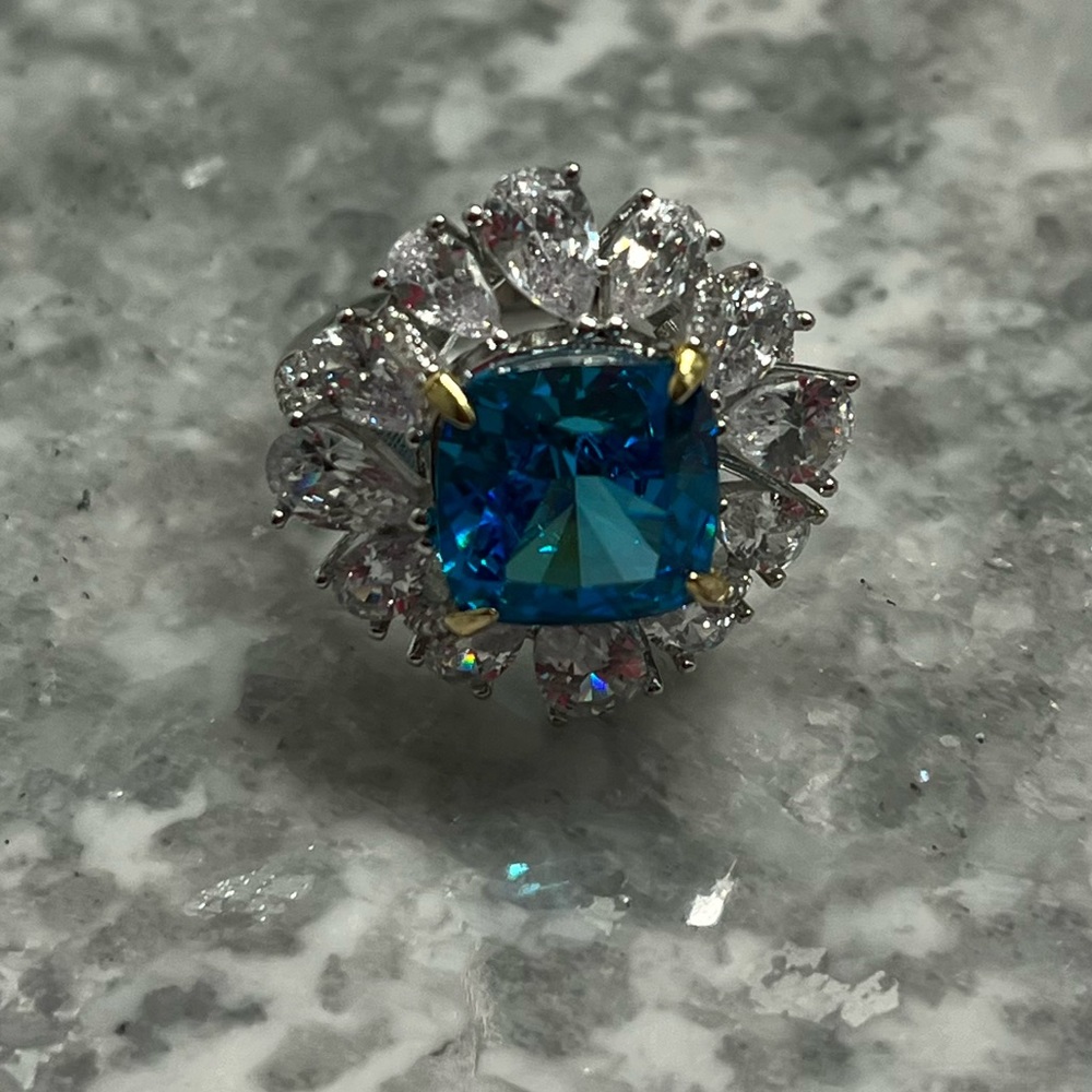 Cubic zirconia ring 5.5